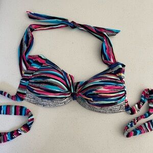 Women’s bikini top Size XL